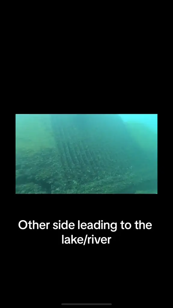 Other side leading to the river